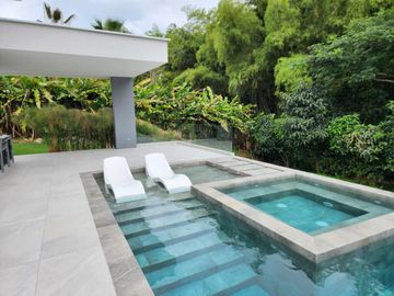 VENTA LUJOSA CASA EN CERRITOS PEREIRA