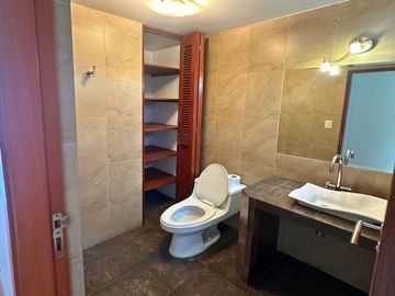 La Molina RESID. MONTERRICO – Dúplex PRIMER PISO de 4dorm + 2cocheras + 2terrazas