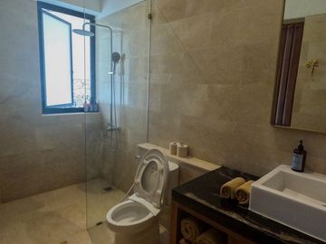 Freshly New Renovated Three Bedroom Villa for Rent in Heart of Umalas