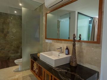 Freshly New Renovated Three Bedroom Villa for Rent in Heart of Umalas