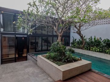 Freshly New Renovated Three Bedroom Villa for Rent in Heart of Umalas