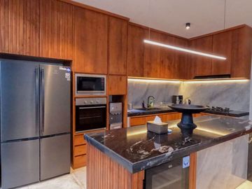 Freshly New Renovated Three Bedroom Villa for Rent in Heart of Umalas