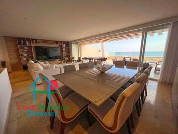 Depa en renta mensual con amplia terraza, alberca, jacuzzi privado y vista frontal al mar
