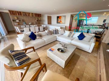 Depa en renta mensual con amplia terraza, alberca, jacuzzi privado y vista frontal al mar