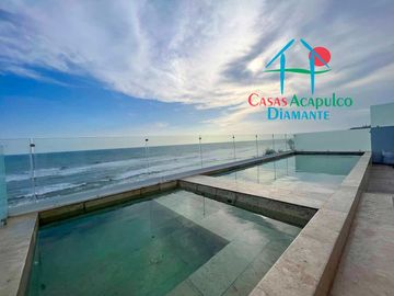 Depa en renta mensual con amplia terraza, alberca, jacuzzi privado y vista frontal al mar