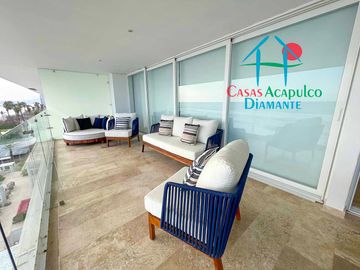 Depa en renta mensual con amplia terraza, alberca, jacuzzi privado y vista frontal al mar