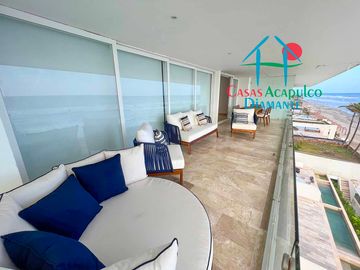 Depa en renta mensual con amplia terraza, alberca, jacuzzi privado y vista frontal al mar