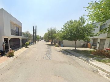 ¡¡Atención Inversionistas!! Venta de COMODA casa en Col. Las Alamedas Montemorelos, Nuevo León