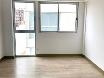 ALQUILER DE OFICINA 29 m² BARRANCO LIMITE MIRAFLORES, EDIFICIO EMPRESARIAL
