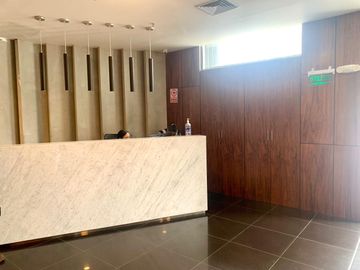 ALQUILER DE OFICINA 29 m² BARRANCO LIMITE MIRAFLORES, EDIFICIO EMPRESARIAL