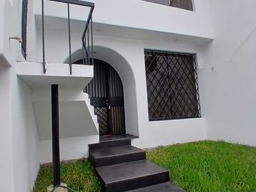 ✨ ¡Vive la Casa de tus Sueños en la Exclusiva Urb. La Calesa, Surco! ✨