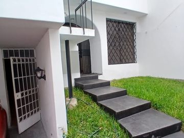 ✨ ¡Vive la Casa de tus Sueños en la Exclusiva Urb. La Calesa, Surco! ✨
