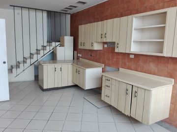 ✨ ¡Vive la Casa de tus Sueños en la Exclusiva Urb. La Calesa, Surco! ✨