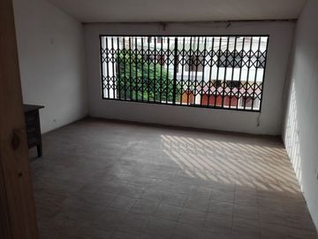 ✨ ¡Vive la Casa de tus Sueños en la Exclusiva Urb. La Calesa, Surco! ✨