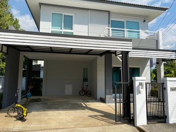 Selling a house LAND AND HOUSE Ruamchok , great price, with all furniture in the house