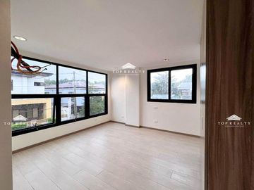 Eastville Filinvest East 4-Bedroom 4BR House and Lot for Sale in Cainta, Rizal