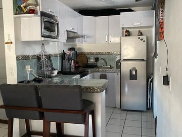 DEPARTAMENTO EN VENTA EN PUERTO VALLARTA, COLONIA VILLAS RIO