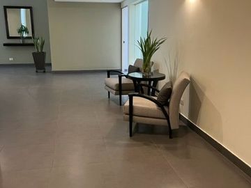 Vendo departamento en Chacarilla frente a Parque 3 dormitorios