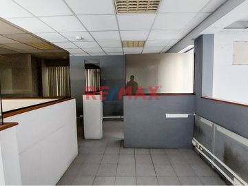 Venta De Edificio Local Comercial - La Fontana