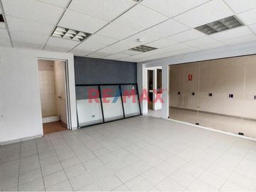 Venta De Edificio Local Comercial - La Fontana