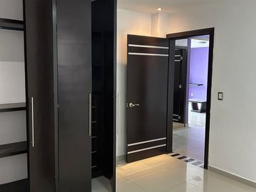 Casa en venta en Chapalita de Occidente