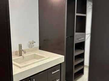 Casa en venta en Chapalita de Occidente