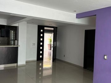 Casa en venta en Chapalita de Occidente