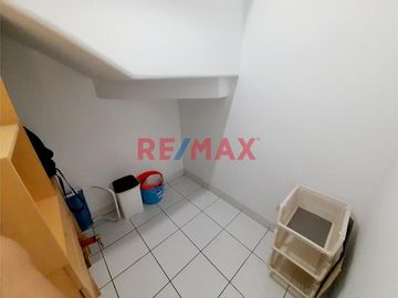 Duplex En Zona EXCLUSIVA A Unos Pasos Del Malecon