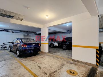 Se Vende Duplex !Descubre Tu Nuevo Hogar Con La Mejor Vista De Surco!