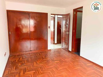 SOLÍS VENDE APARTAMENTO CON COCHERA EN URB EL INGENIO, CAJAMARCA.