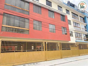 SOLÍS VENDE APARTAMENTO CON COCHERA EN URB EL INGENIO, CAJAMARCA.