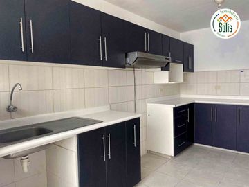 SOLÍS VENDE APARTAMENTO DE 115M EN URB. LOS CASTAÑOS, CAJAMARCA