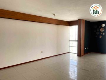 SOLÍS VENDE APARTAMENTO DE 115M EN URB. LOS CASTAÑOS, CAJAMARCA