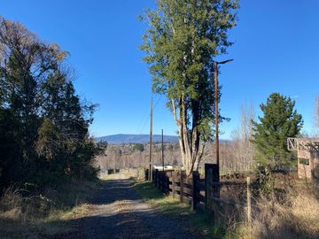 Casa por terminar 18 km Villarrica camino Ñancul Pitrufquén