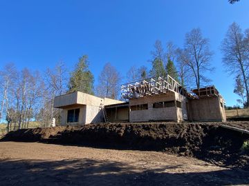 Casa por terminar 18 km Villarrica camino Ñancul Pitrufquén