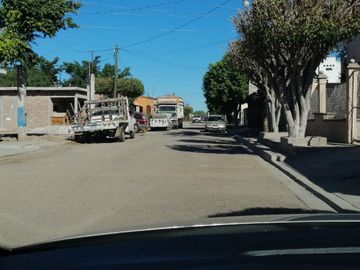 SE VENDE CASAS / COPROPIEDAD 50%