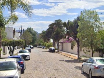 Venta de HERMOSA CASA en Aguascalientes, Col. Campestre de 4 Recamarás y 2 Baños