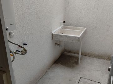 APROVECHA TU CREDITO FOVISSSTE CASA DE 3 RECAMARAS EN SENDEROS TECAMAC