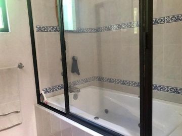 Casa en venta Ubicada, Juriquilla, Queretaro, Fracc. Villas del Meson