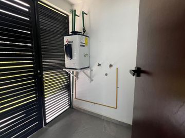 CASA NUEVA A TAN SOLO 20 MINUTOS DE SANTA FE CDMX