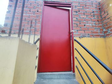 AIRES 4TO PISO EN VENTA URB. PORTADA DE CERES - SANTA ANITA