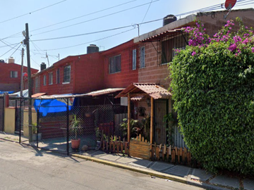 CASA EN REMATE MORELOS