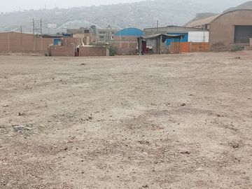 Terreno industrial 13,700 m2 con titulo de propiedad en Puente Piedra zapallal