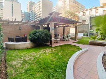 Tipo Mariposa, A Pasos De Barrio Italia, Metro. Arrendado