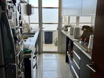 Hermoso bien ubicado depto 2 D, 2 b, cocina, logia, estac y bodega