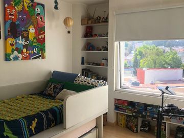 322 M2, PENTHOUSE 2 NIVELES, 3 CAJONES TECHADOS, FUENTES DE SATÉLITE