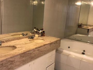 322 M2, PENTHOUSE 2 NIVELES, 3 CAJONES TECHADOS, FUENTES DE SATÉLITE