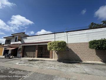 Casa en venta en Cuautla, Morelos CW 25-628