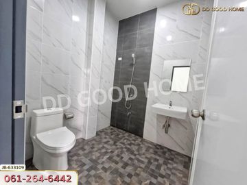 Single house in Pak Chong, Nakhon Ratchasima, near Khao Yai National Park
