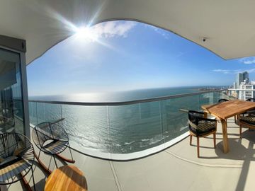 APARTAMENTO EN VENTA VISTA AL MAR PISO ALTO EN BOCAGRANDE, CARTAGENA